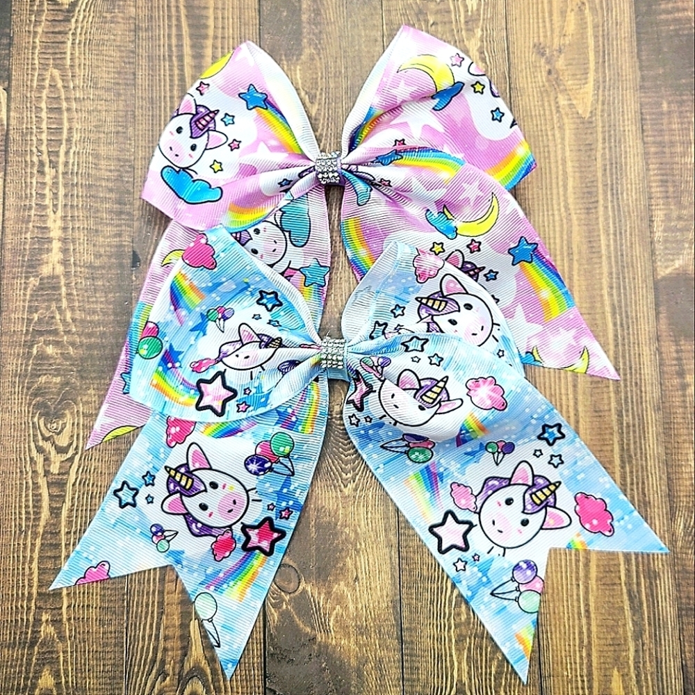 ๐3/$15๐ Oversize Unicorn Rhinestone Hair Bow - Picture 1 of 3